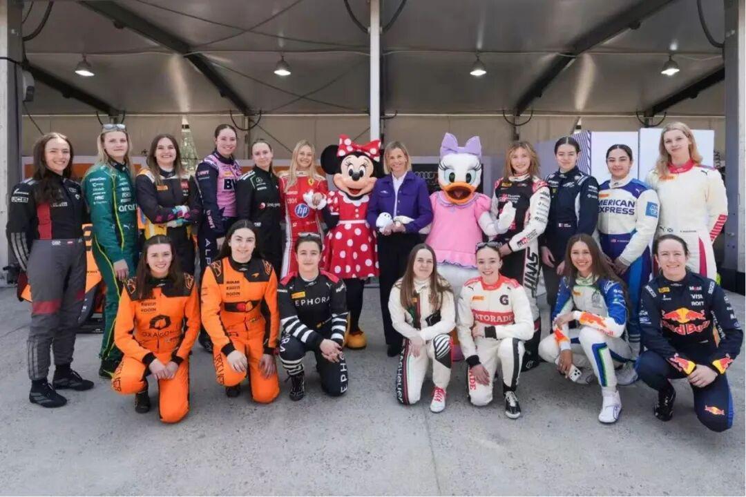 乐鱼官网-F1女车手，正在改写赛车史