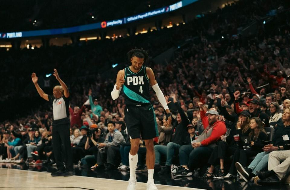 乐鱼官网-NBA常规赛西部大结局:开拓者力压快船,湖人火箭首轮狭路相逢
